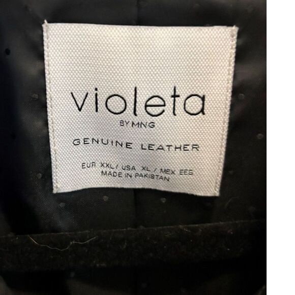 Violeta Buttoned Leather Jacket - NWT - Size XL - Picture 5 of 10